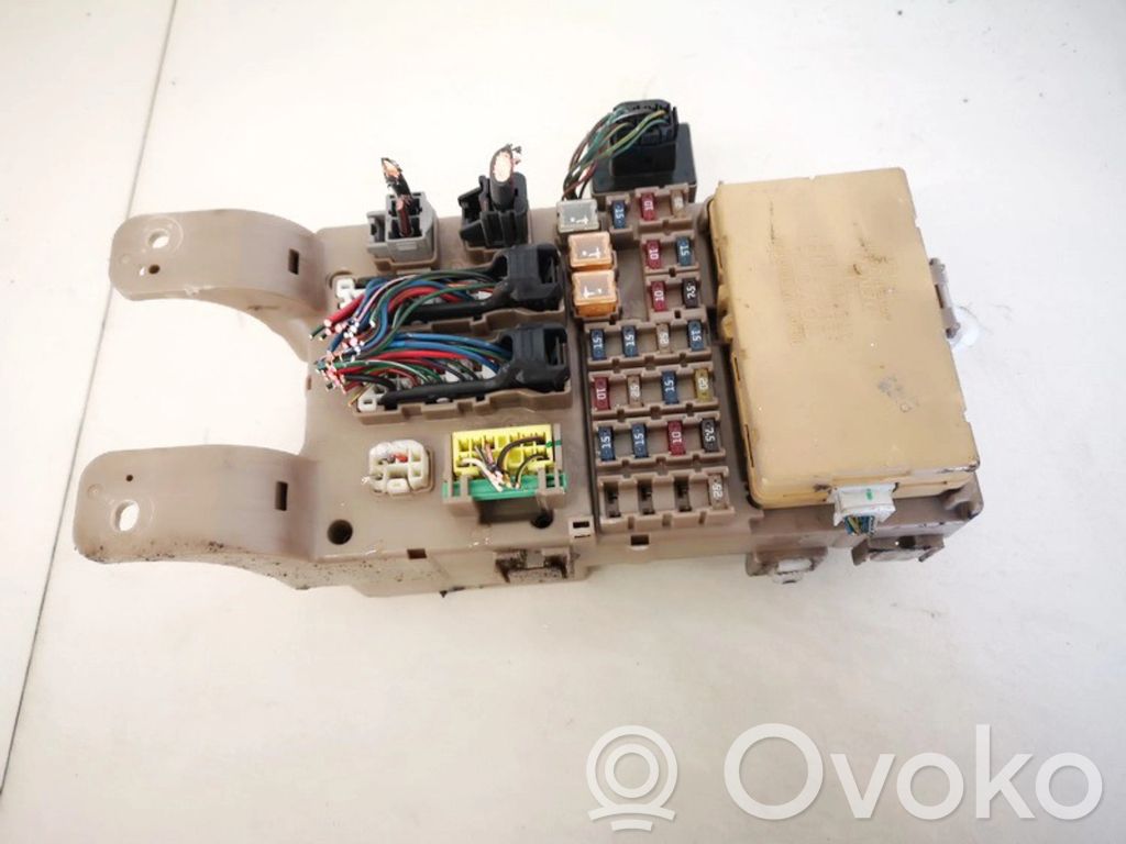 Toyota Corolla Verso E121 Set cutie siguranțe