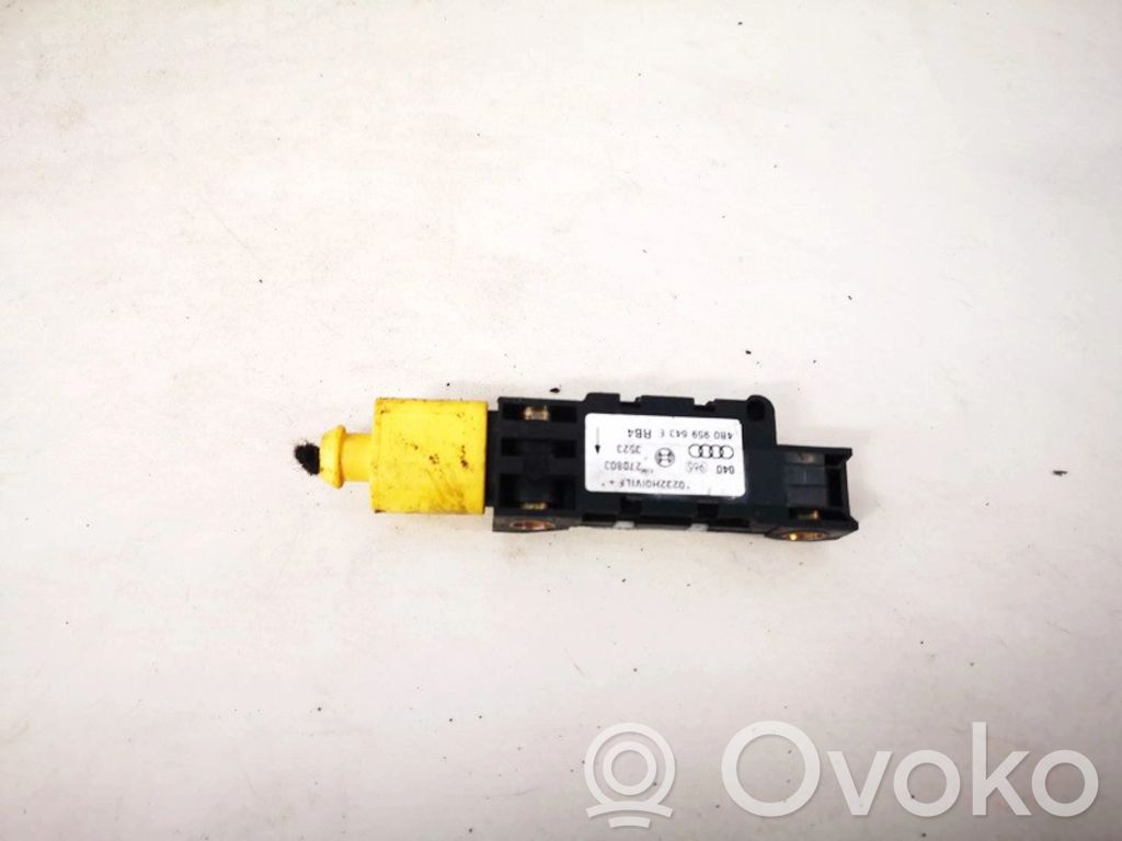 Senzor impact/declanșare airbag   4B0959643E,4B0959643E