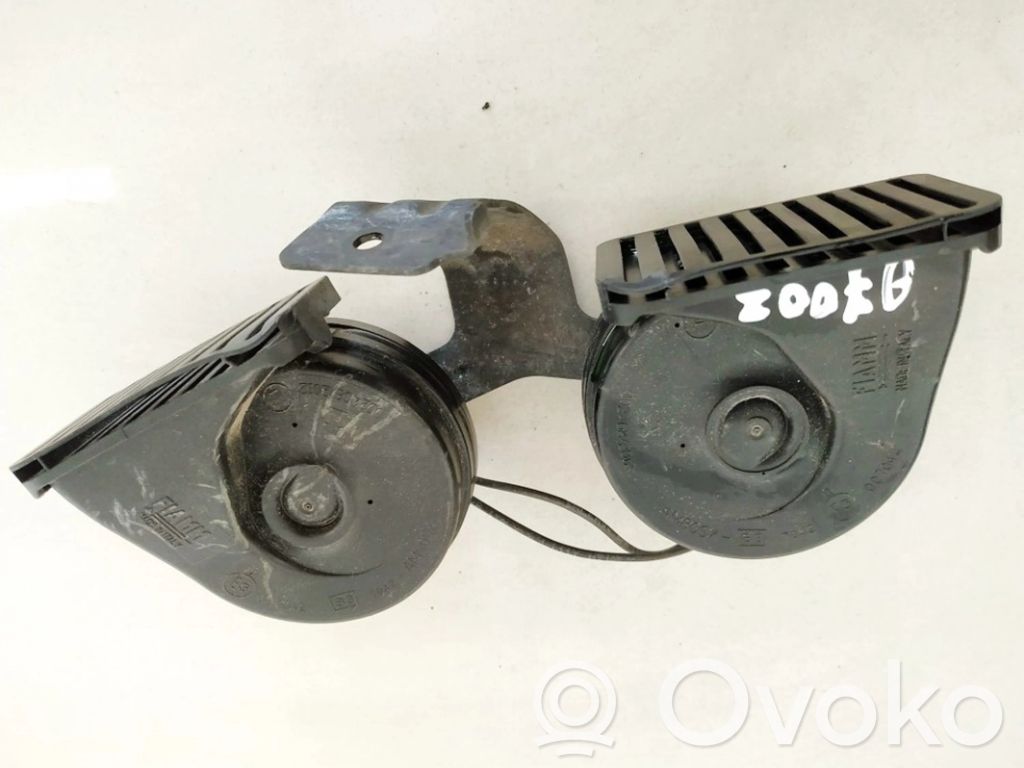Clacson   J9D313A803AB,1340L17,B34SA,J9D313A803AB,J9D313A803AB