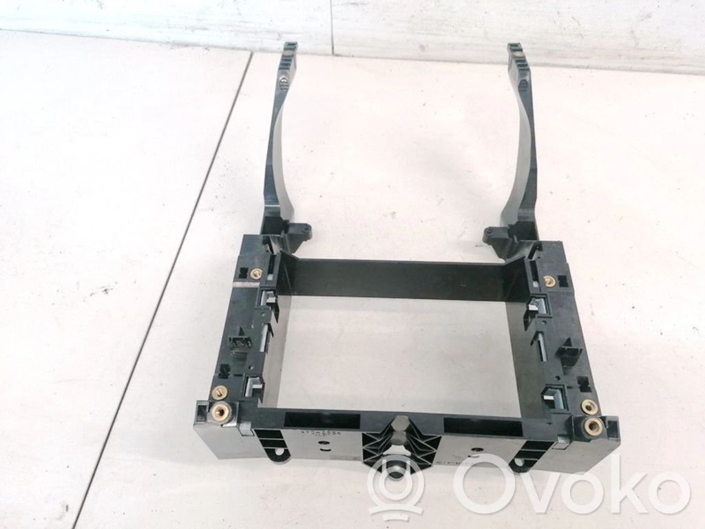 Mercedes-Benz E W211 Altra parte esteriore 