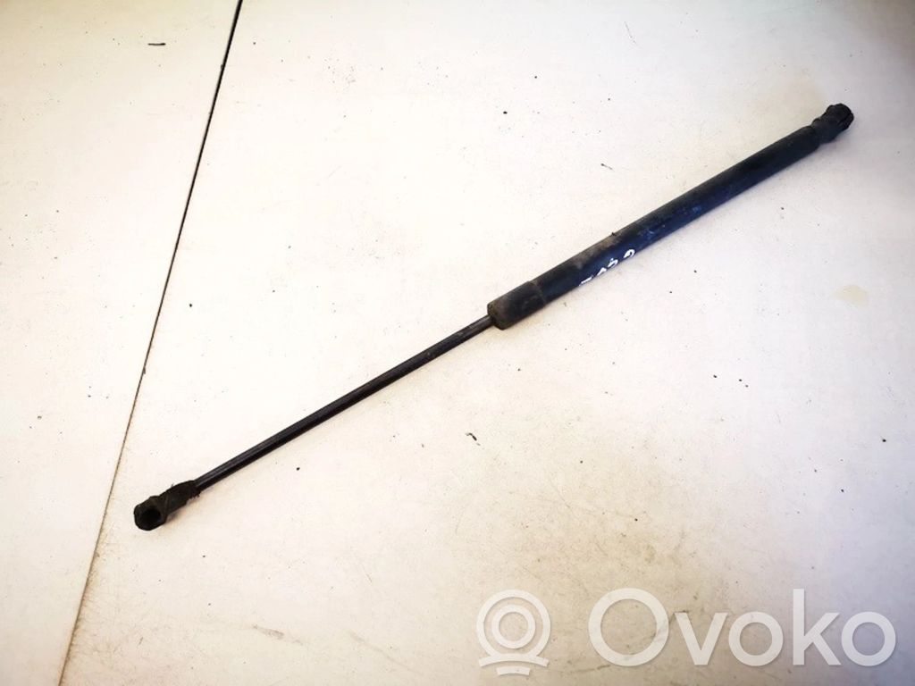 Volkswagen Polo IV 9N3 Ammortizzatore portellone posteriore/bagagliaio