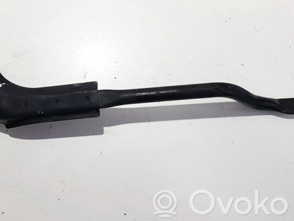 Muu ulkopuolen osa   3M5111009AE,3M5111009AE