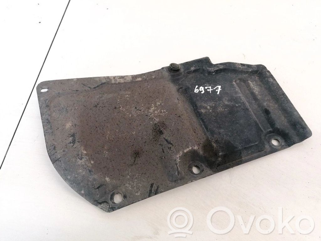 Toyota RAV 4 (XA30) Protezione anti spruzzi/sottoscocca del motore