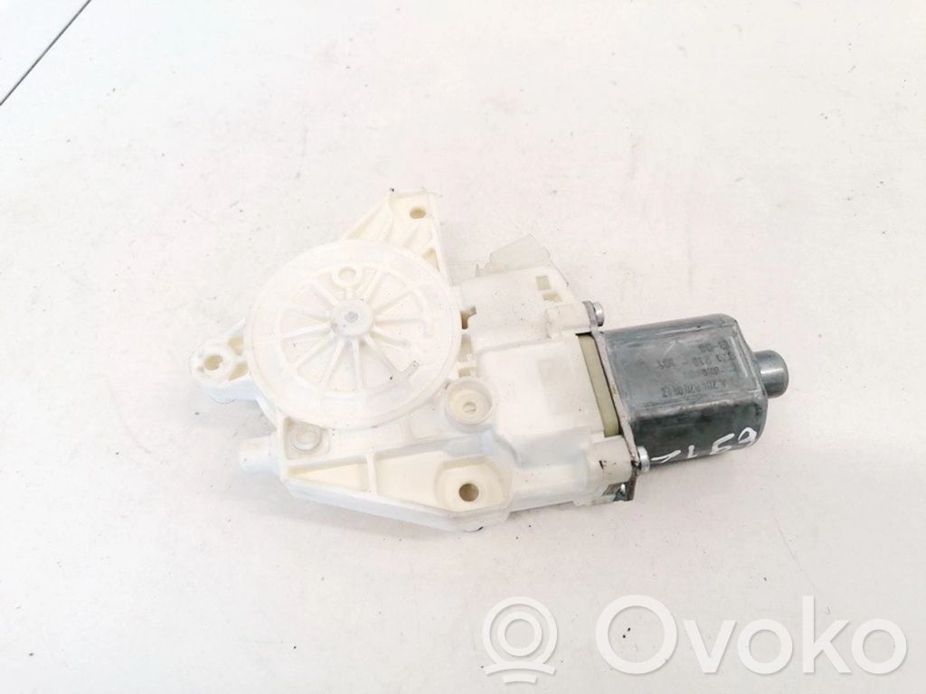 Mercedes-Benz C W204 Motor macara geam ușă față 