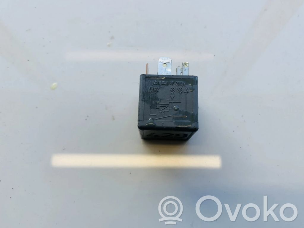 Otros relés   1J0906381,V23134B63X383,1J0906381,V23134B63X383