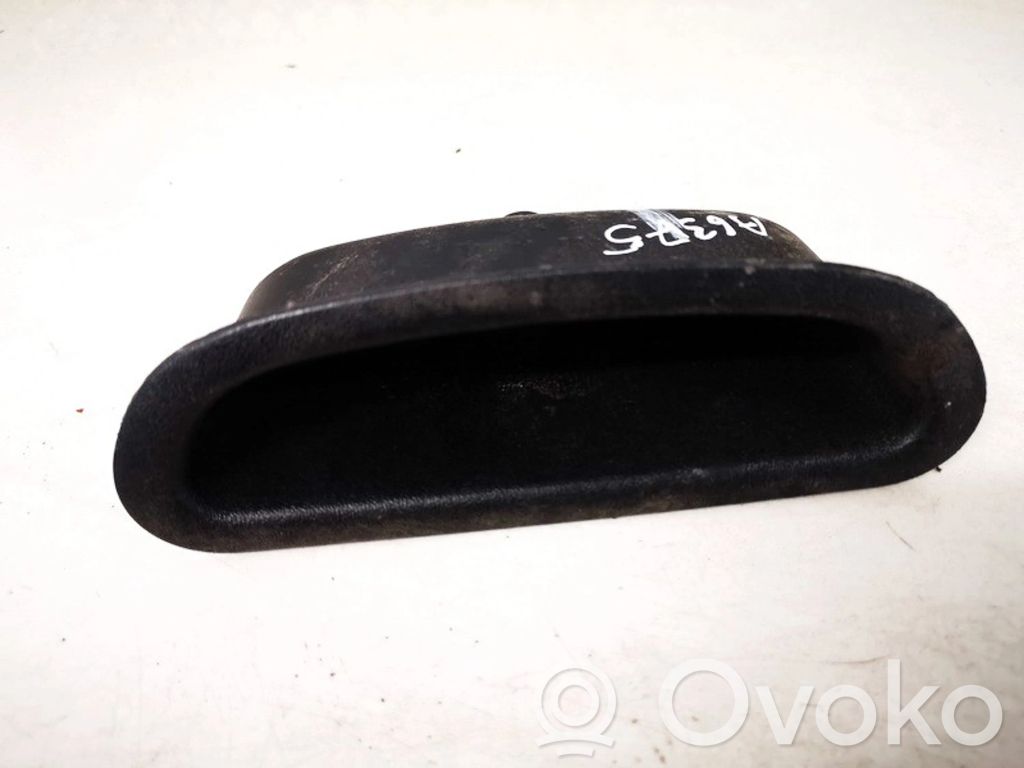 Mitsubishi Carisma Altra parte interiore