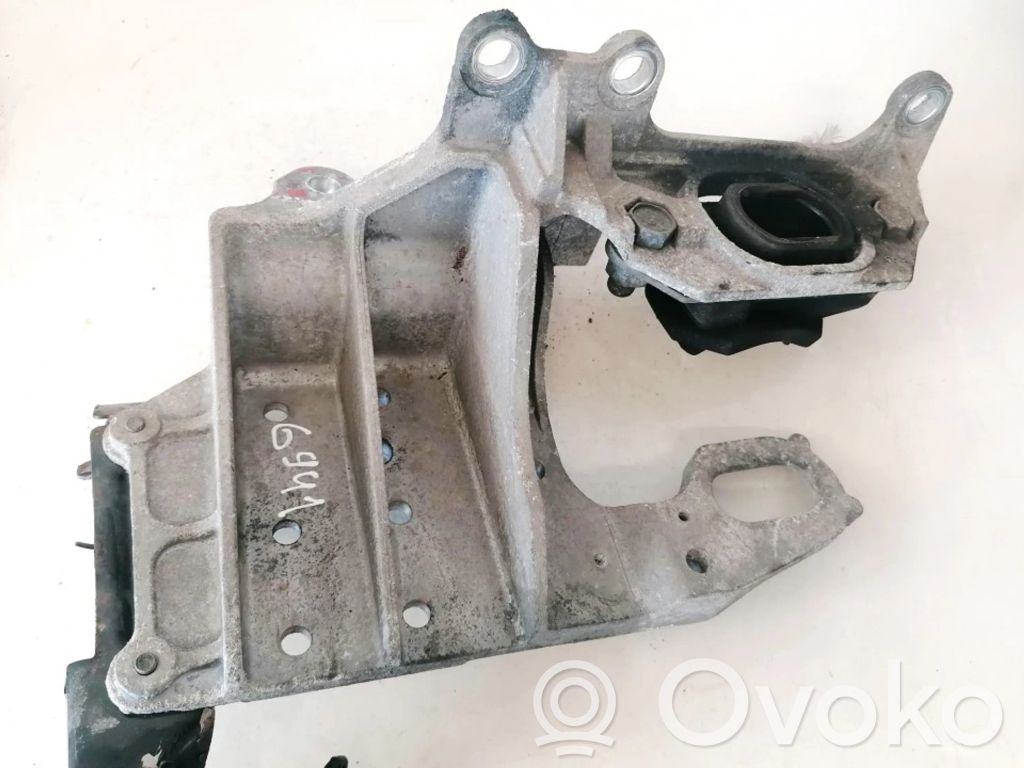 Nissan Qashqai Supporto di montaggio del motore
