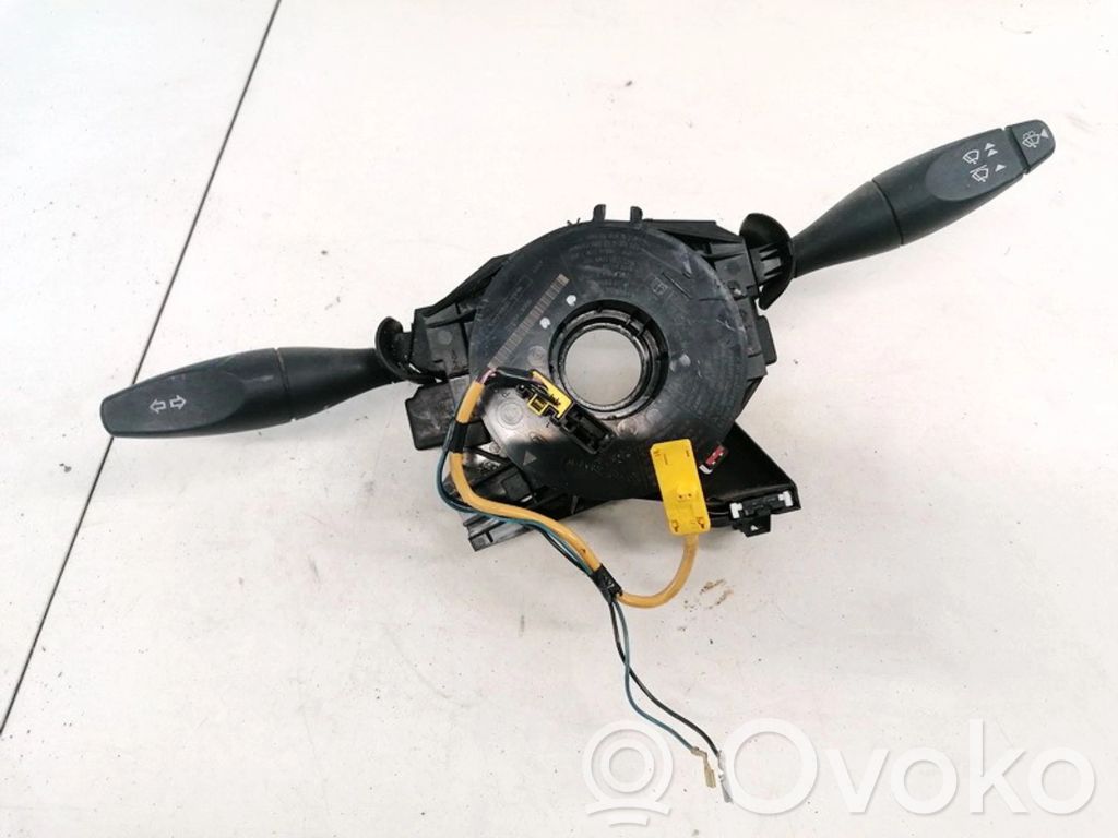 Ford Focus Wiper turn signal indicator stalk/switch 