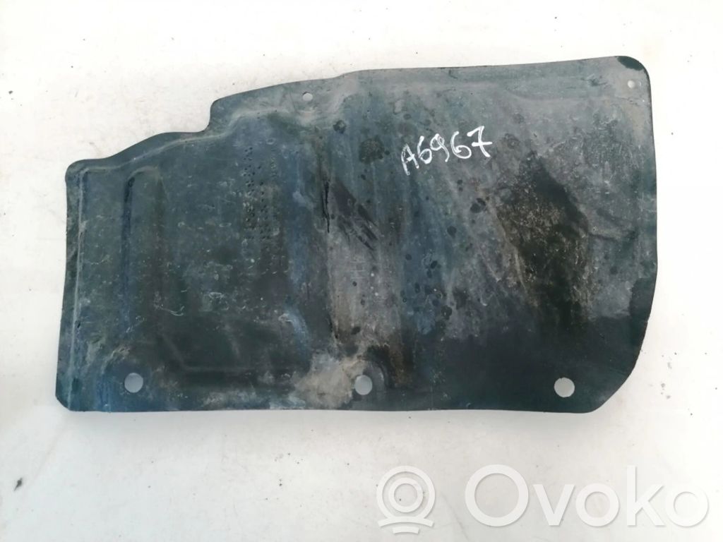Toyota Corolla E140 E150 Placa protectora/protector antisalpicaduras motor 