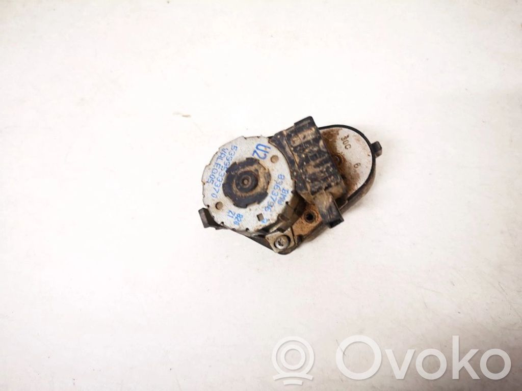 BMW 5 E39 Motor/actuator clapetă aer 