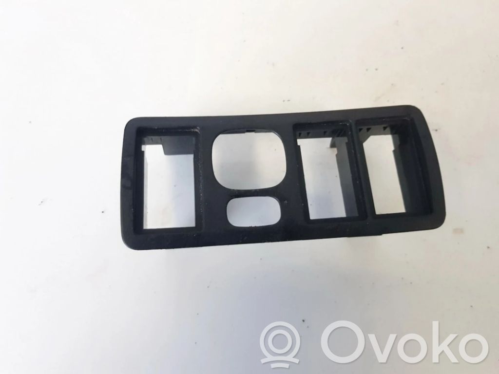 Toyota Avensis T250 Altra parte interiore 