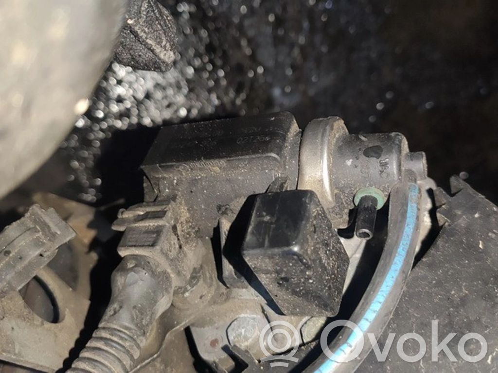 Electroválvula del turbo   2247906,72279600,2247906,72279600