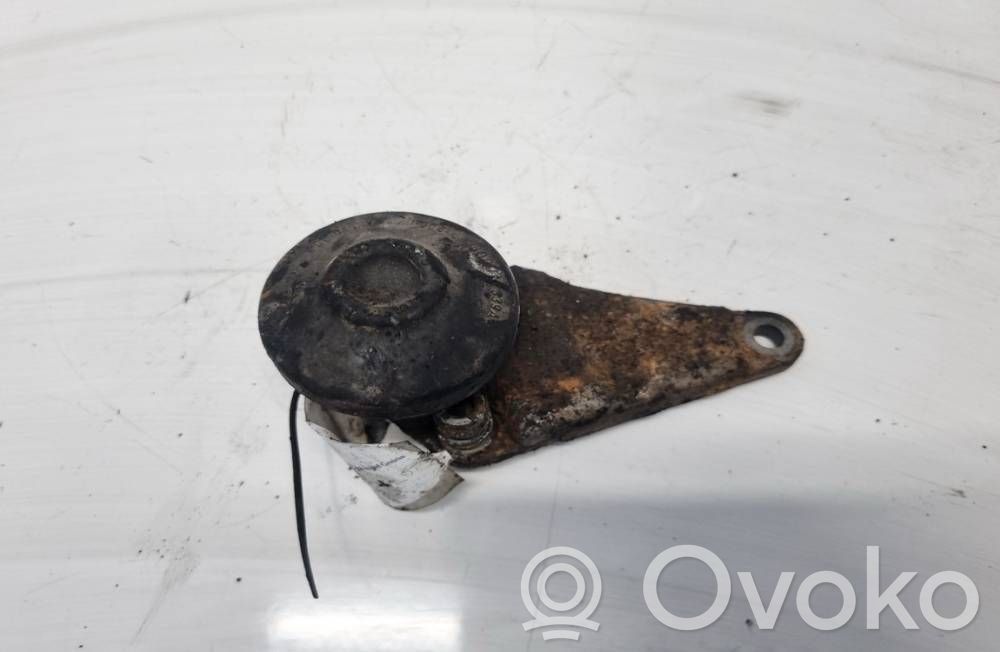 Engine mount bracket   8D0199339A,8D0199339A