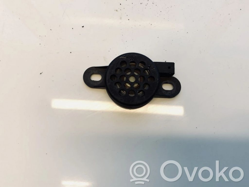 Audi A6 S6 C5 4B Altavoz de la puerta delantera 