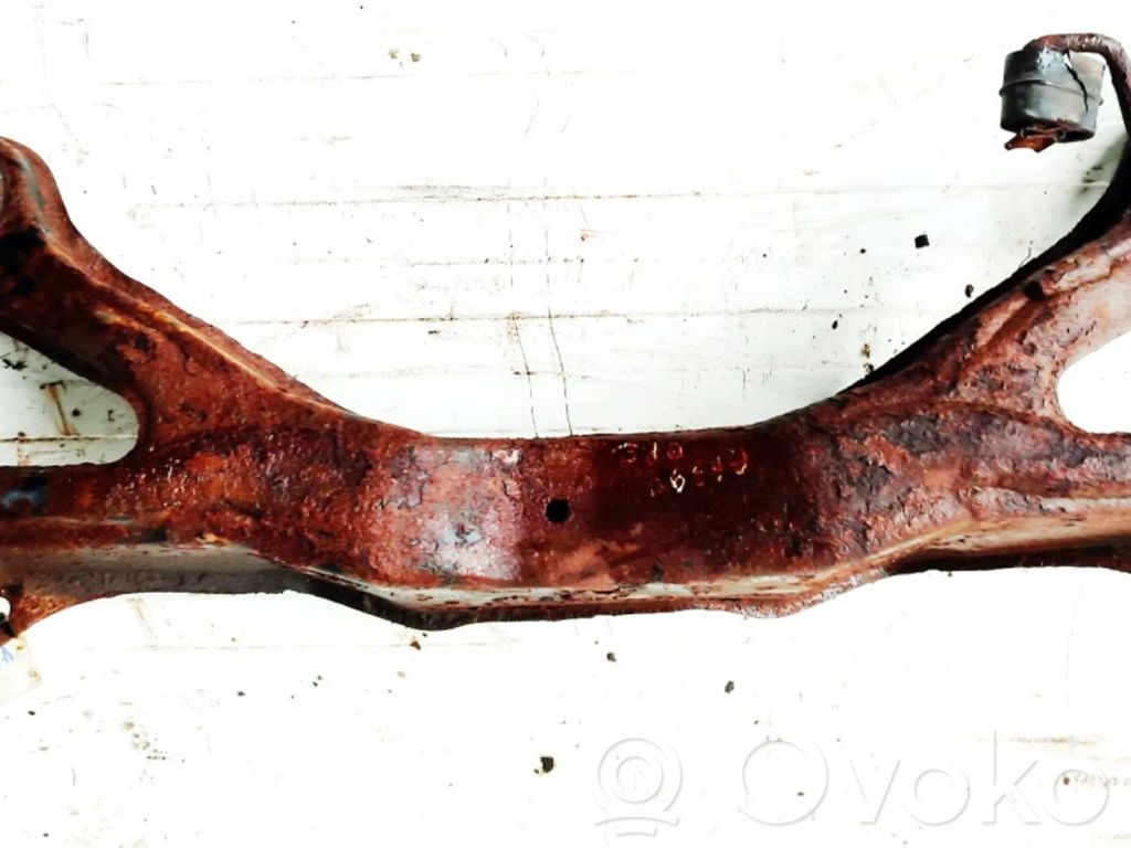 Cadru auxiliar spate
