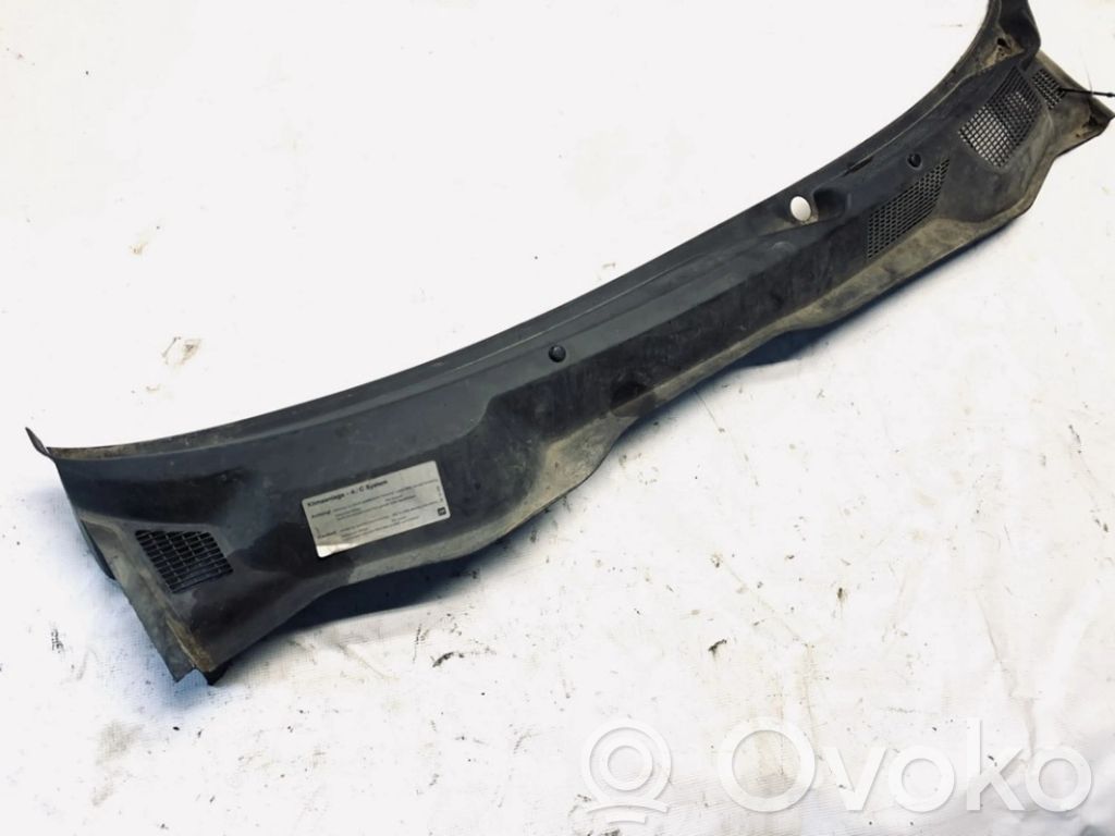 Opel Astra G Apărătoare ștergătoare 