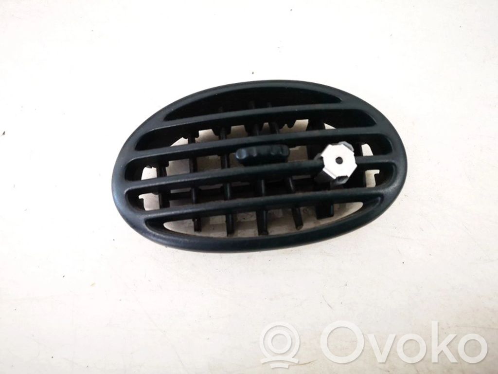 Renault Scenic I Griglia di ventilazione centrale cruscotto 