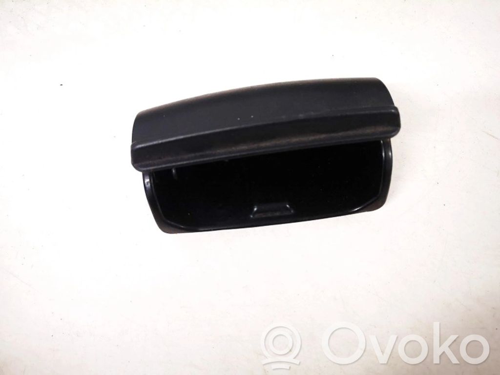 Opel Astra F Posacenere auto 