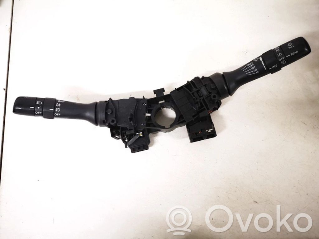 Toyota RAV 4 (XA30) Leva/interruttore dell’indicatore di direzione e tergicristallo 