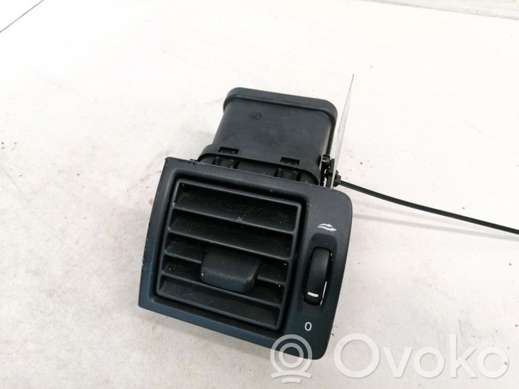 Rejilla de ventilación central del panel   Y01103,Y01103