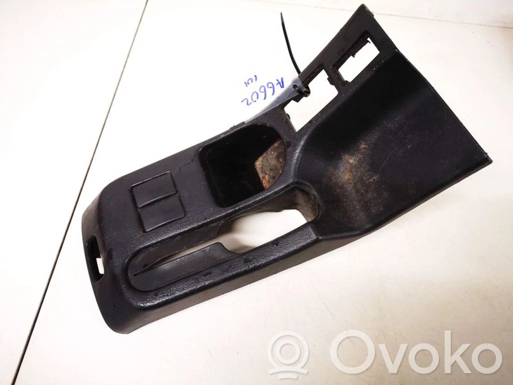 Subaru Impreza I Altra parte interiore 