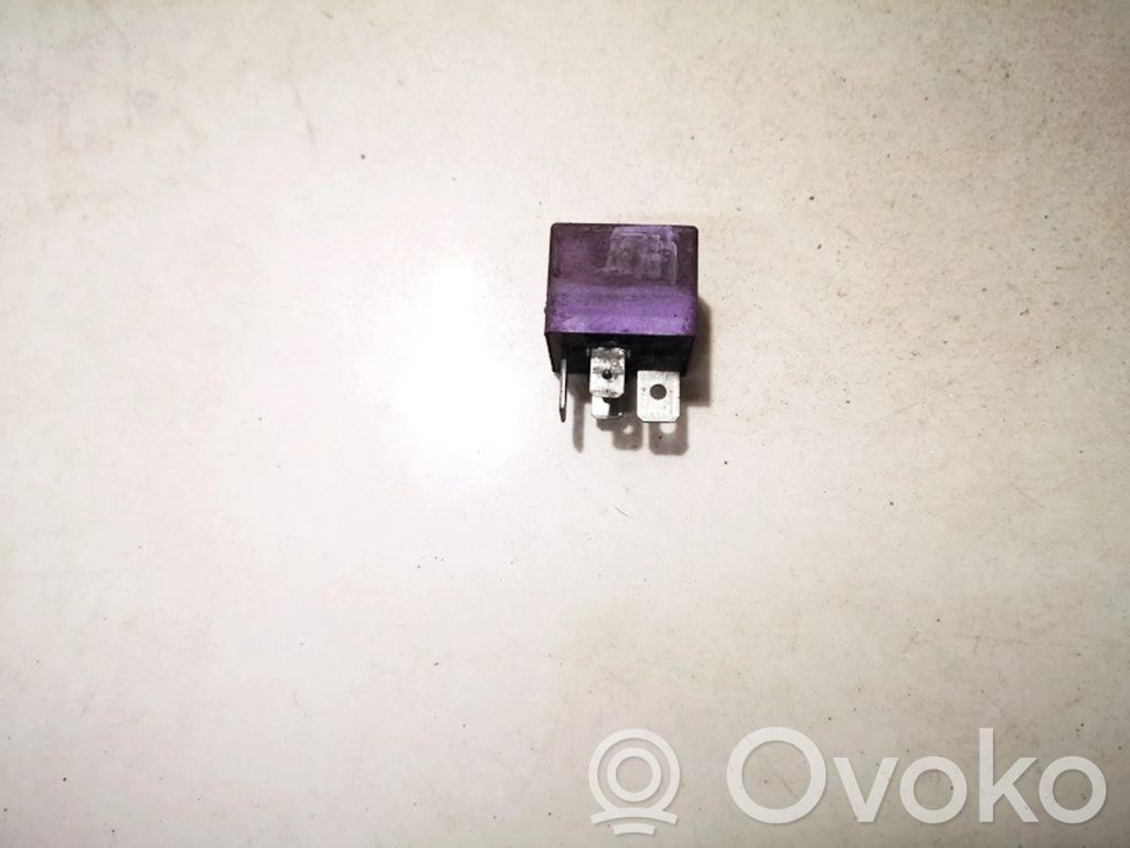 Alte relee   12V50A03525,12V50A03525,12V50A03525,12V50A03525