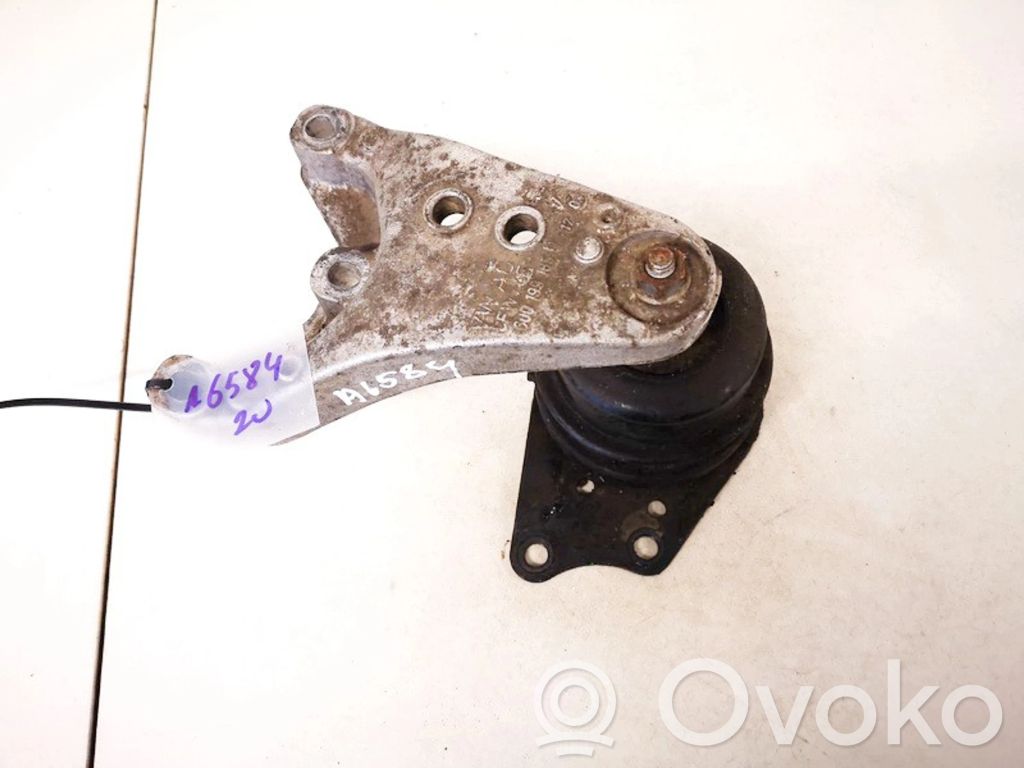 Skoda Fabia Mk1 (6Y) Engine mount bracket 