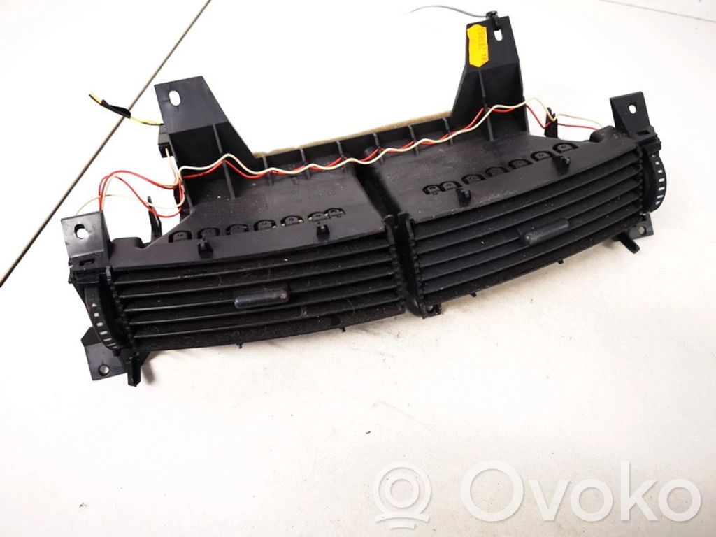 Renault Espace -  Grand espace IV Dysze / Kratki środkowego nawiewu deski rozdzielczej 