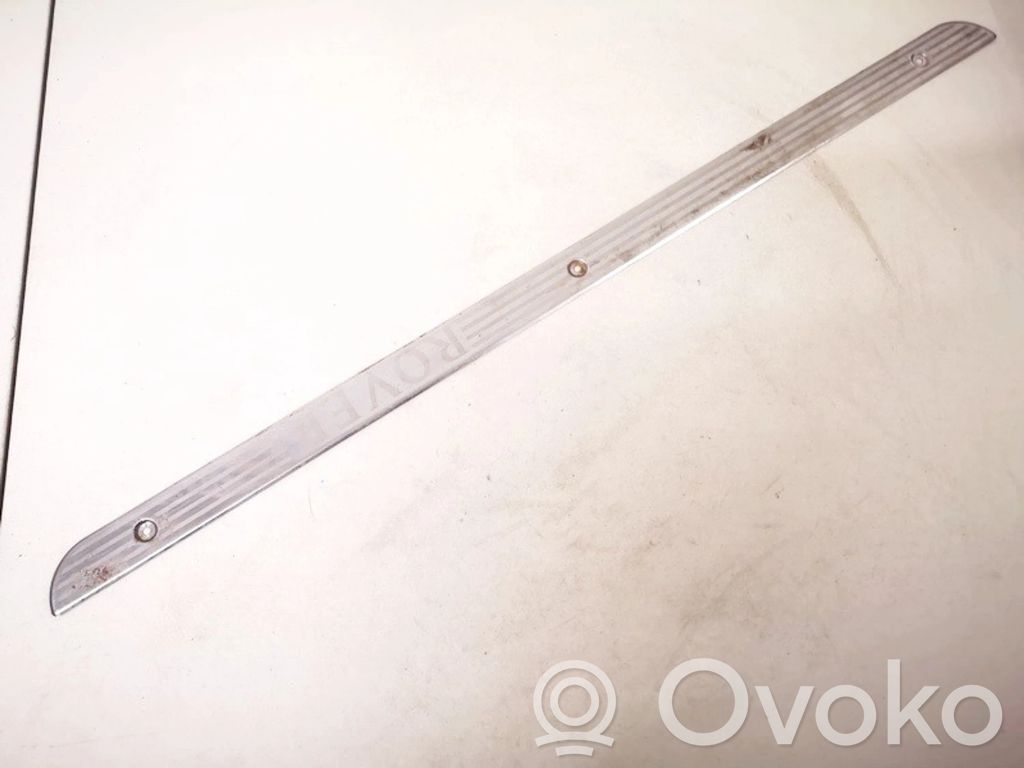 Rover 25 Capac prag față