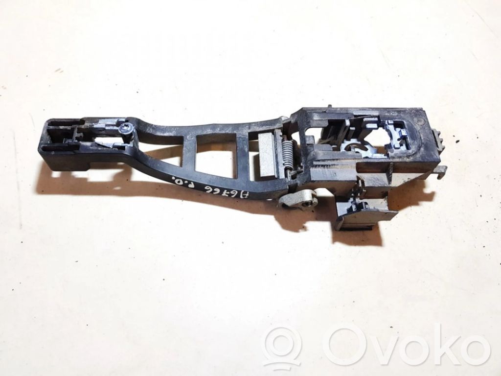 Ford Focus C-MAX Manecilla externa puerta delantera 