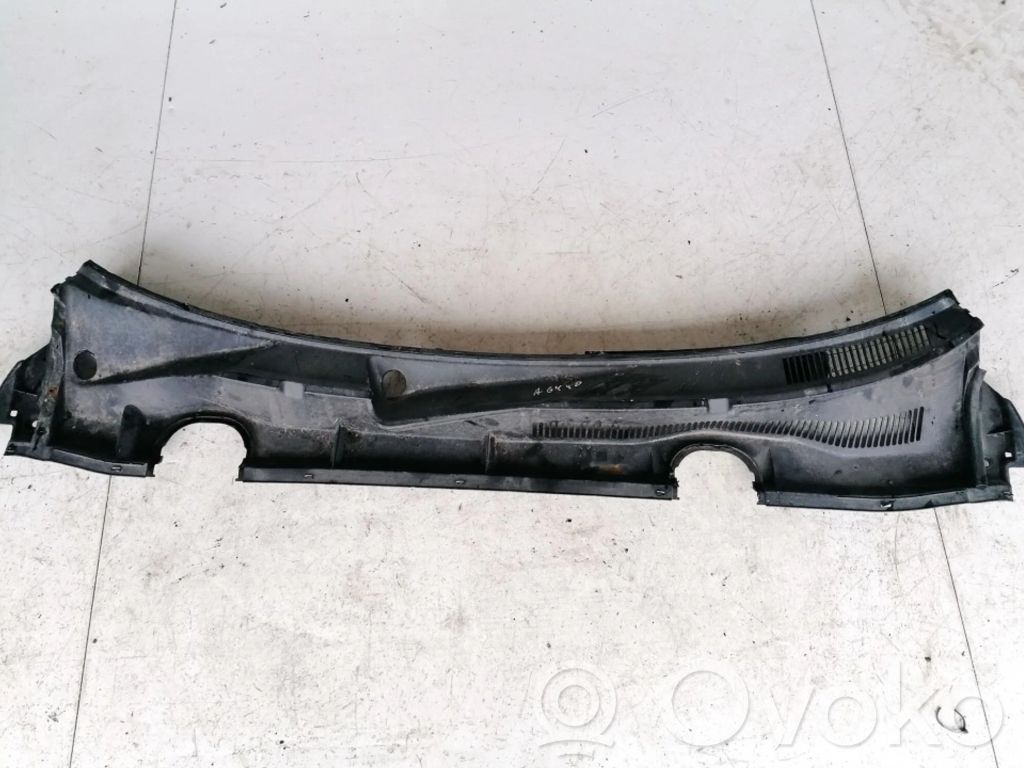 Toyota RAV 4 (XA30) Moldura del limpia