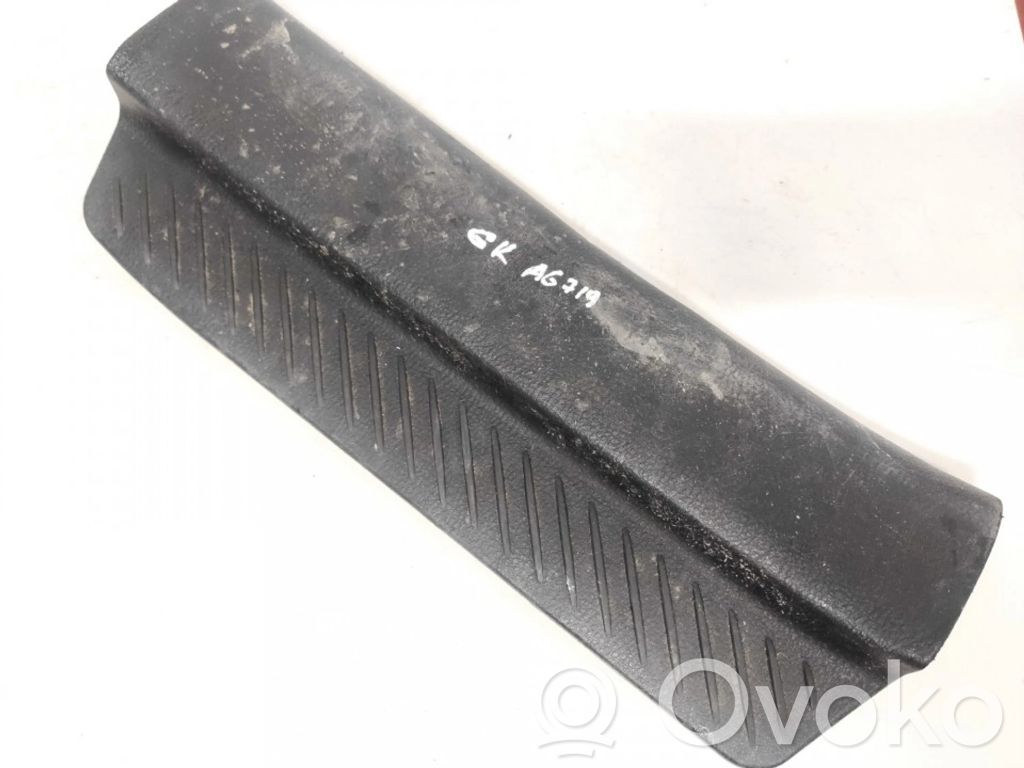 Mazda 6 Capac prag spate 