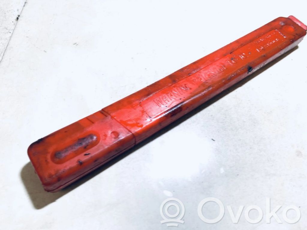 Opel Vectra B Trójkąt ostrzegawczy 
