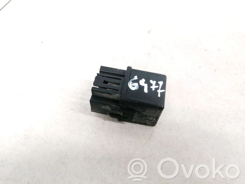 Otros relés   MB953381,V23134B52X240,MB953381,V23134B52X240