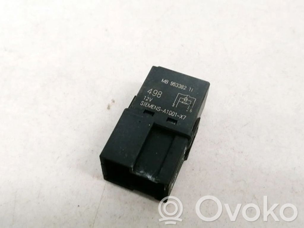 Autres relais   MB953382,V23074,MB953382,V23074