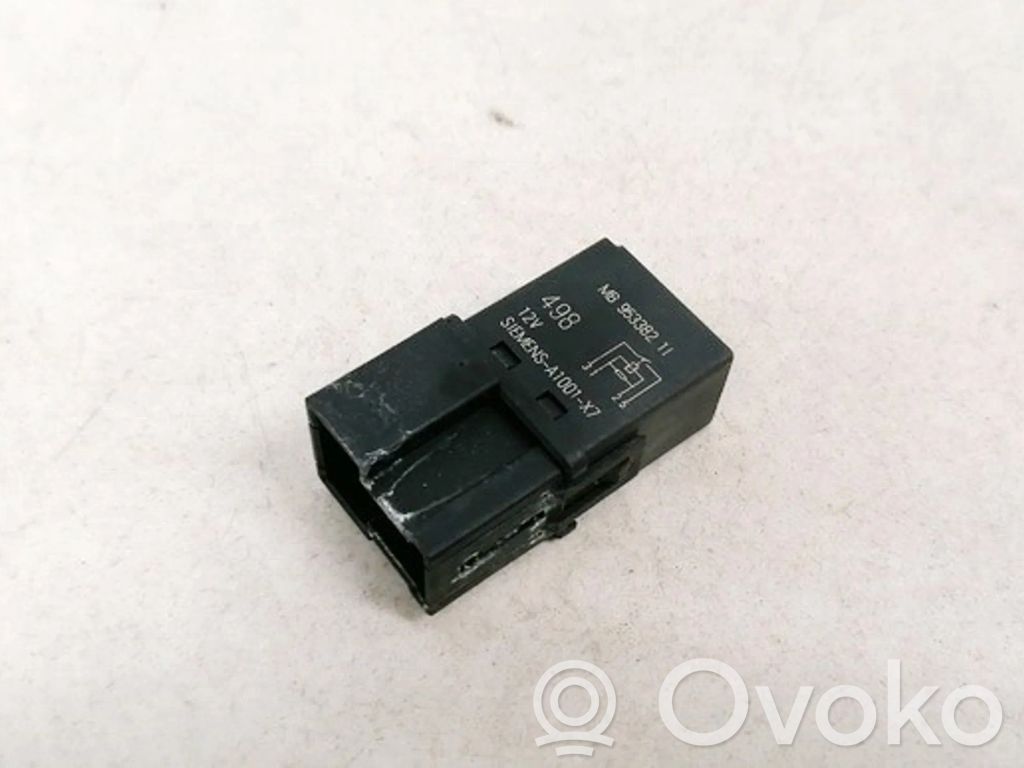 Muu rele   MB953382,V23074,MB953382,V23074