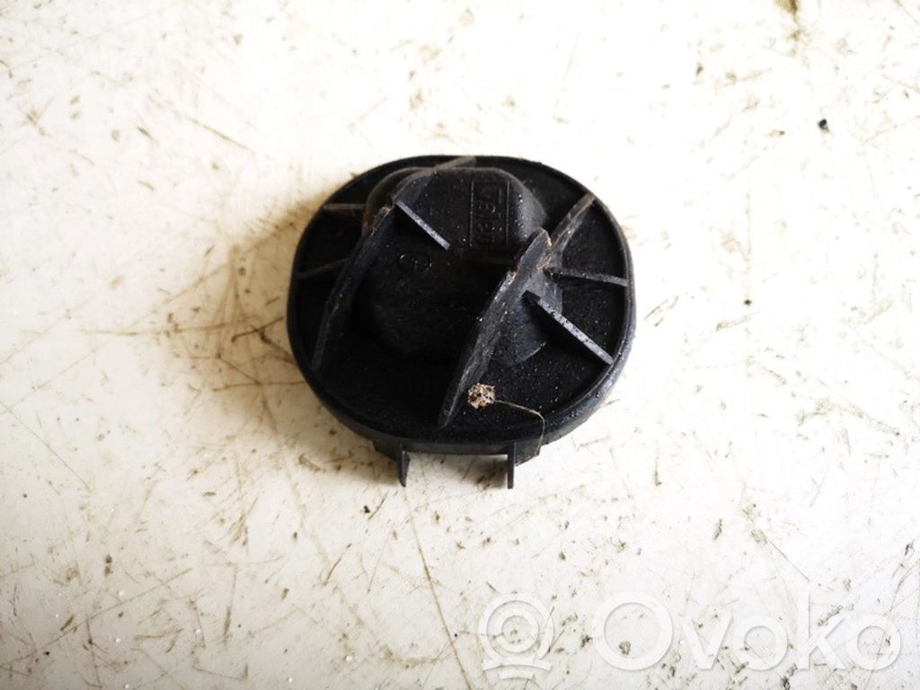 Nissan Primera Deckel Abdeckung Scheinwerfer 
