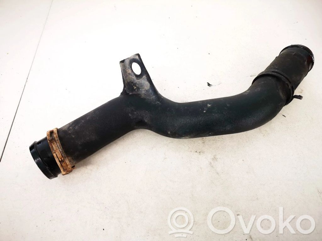 Volkswagen PASSAT B4 Manguera/tubo del intercooler