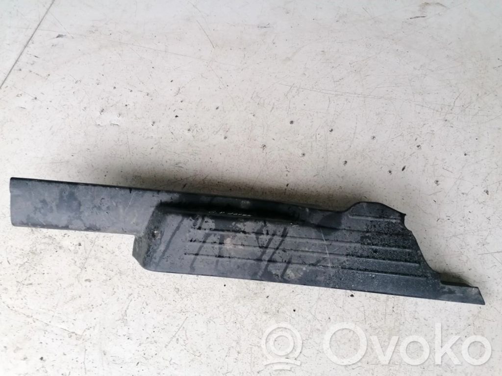 Mazda 5 Capac prag spate 