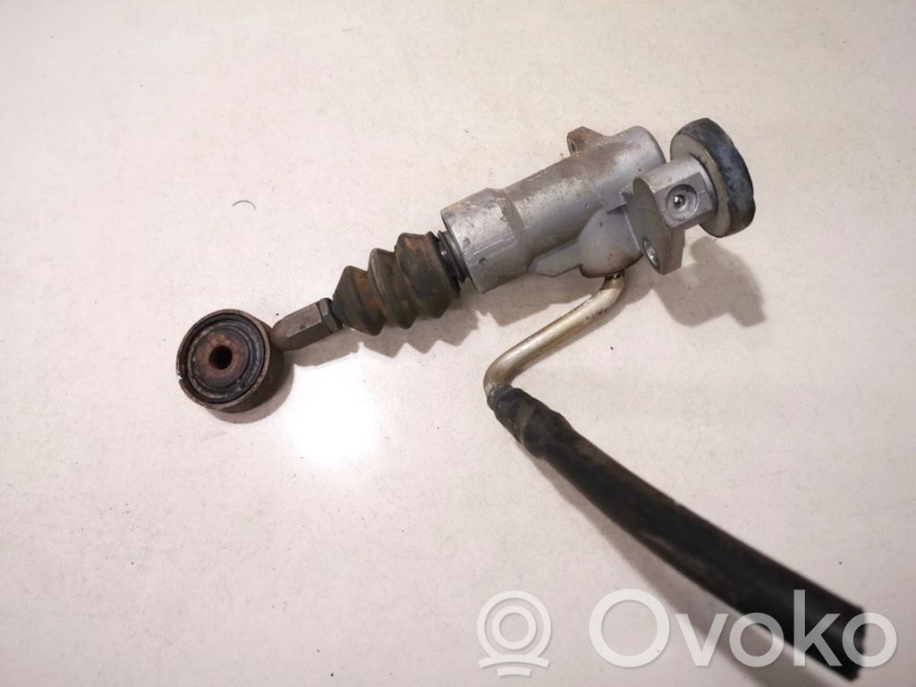 Audi A4 S4 B5 8D Pompa della frizione
