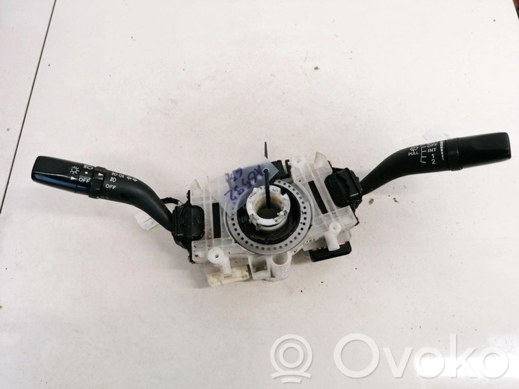 Mazda 6 Commodo, commande essuie-glace/phare 