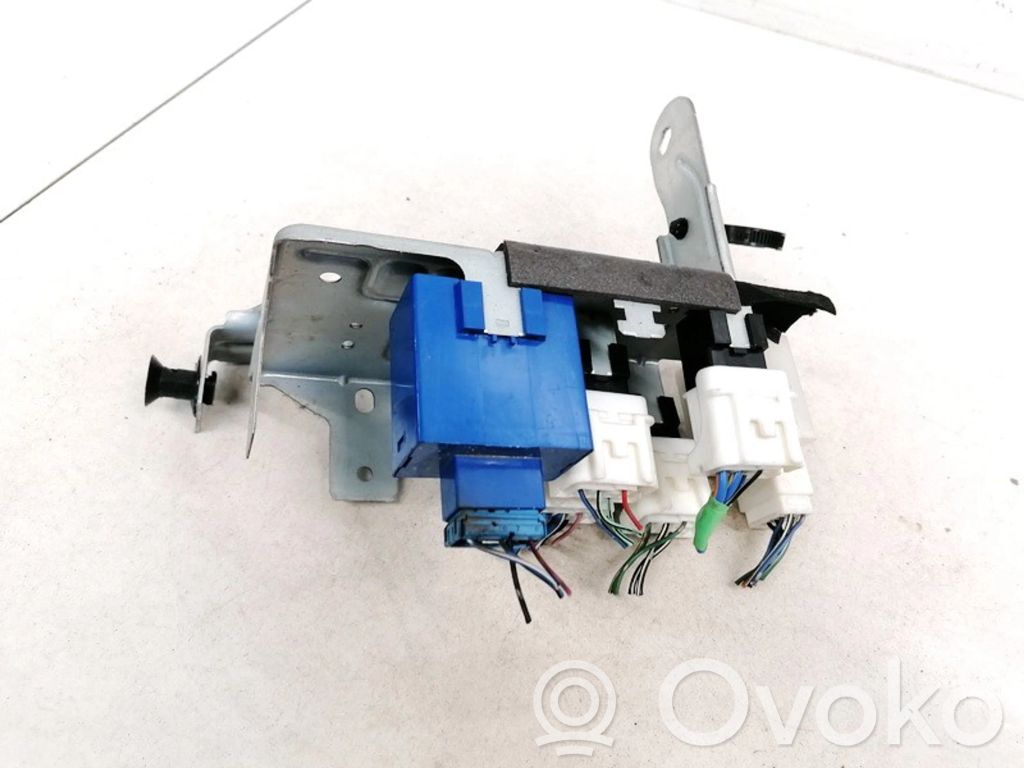 Sicherungskasten komplett   B150DC12V,GJ6A66830,B150DC12V,GJ6A66830