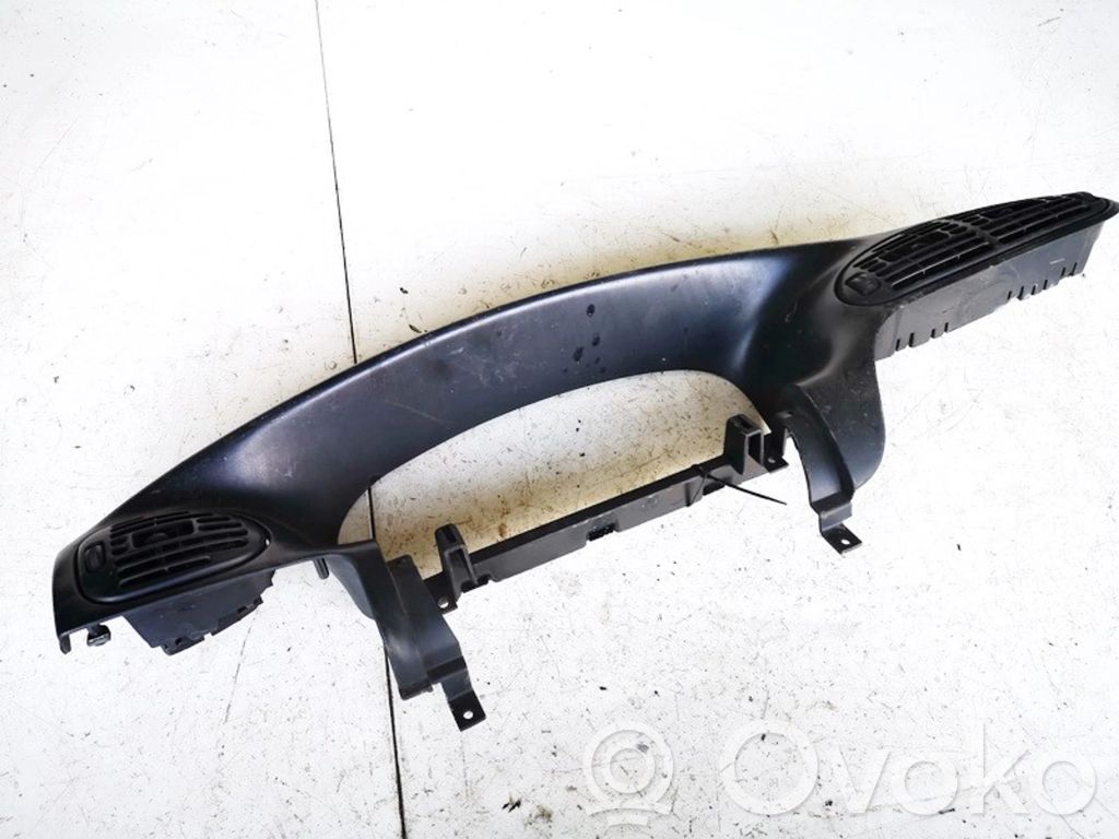Chrysler Voyager Moldura del panel 