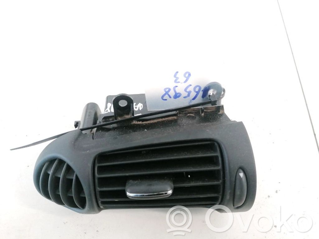 Mercedes-Benz C W203 Grilă ventilație centrală 