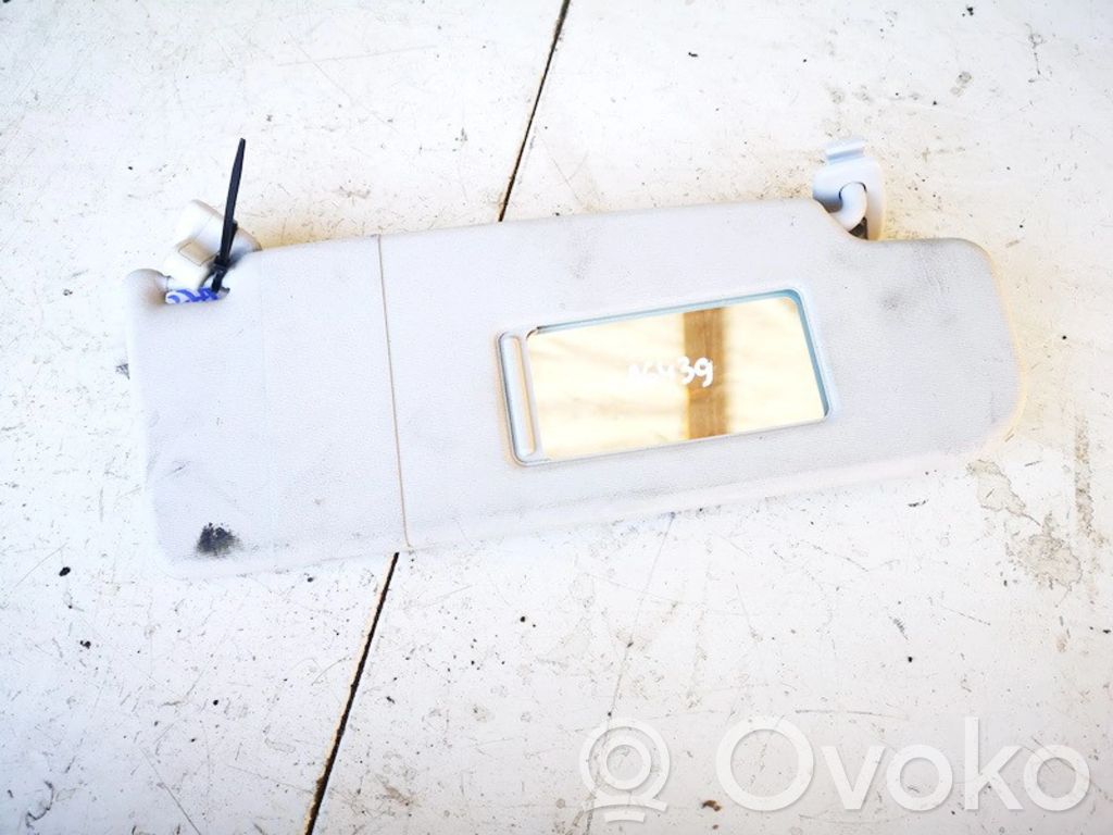 Volkswagen Golf V Visera parasol 
