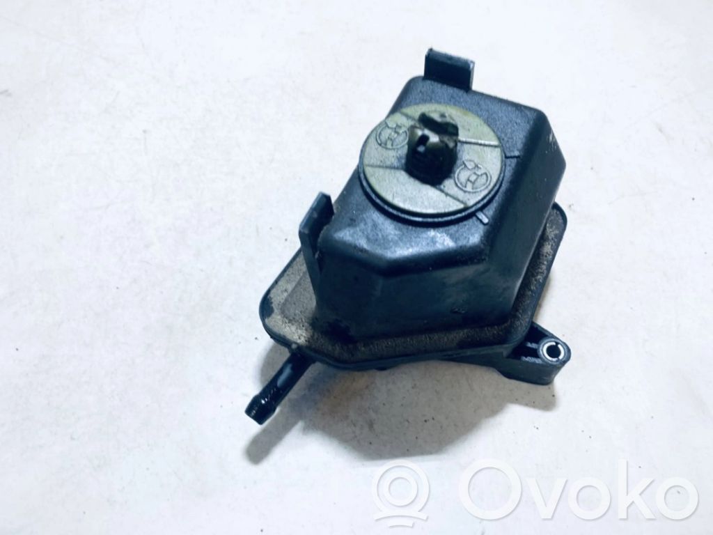 Volkswagen Golf IV Serbatoio/vaschetta del liquido del servosterzo 