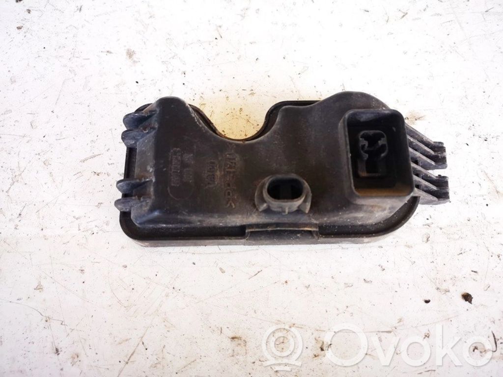 Fiat Punto (188) Capac bec far 