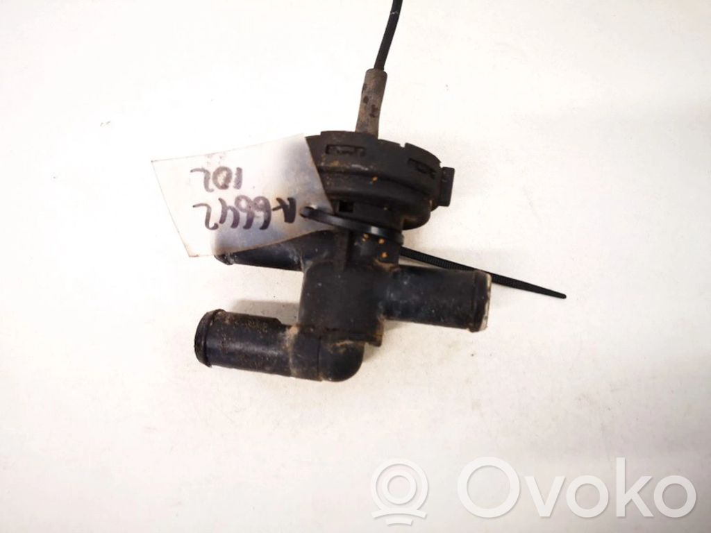Opel Vectra B Zawór sterujący płynu chłodzącego 