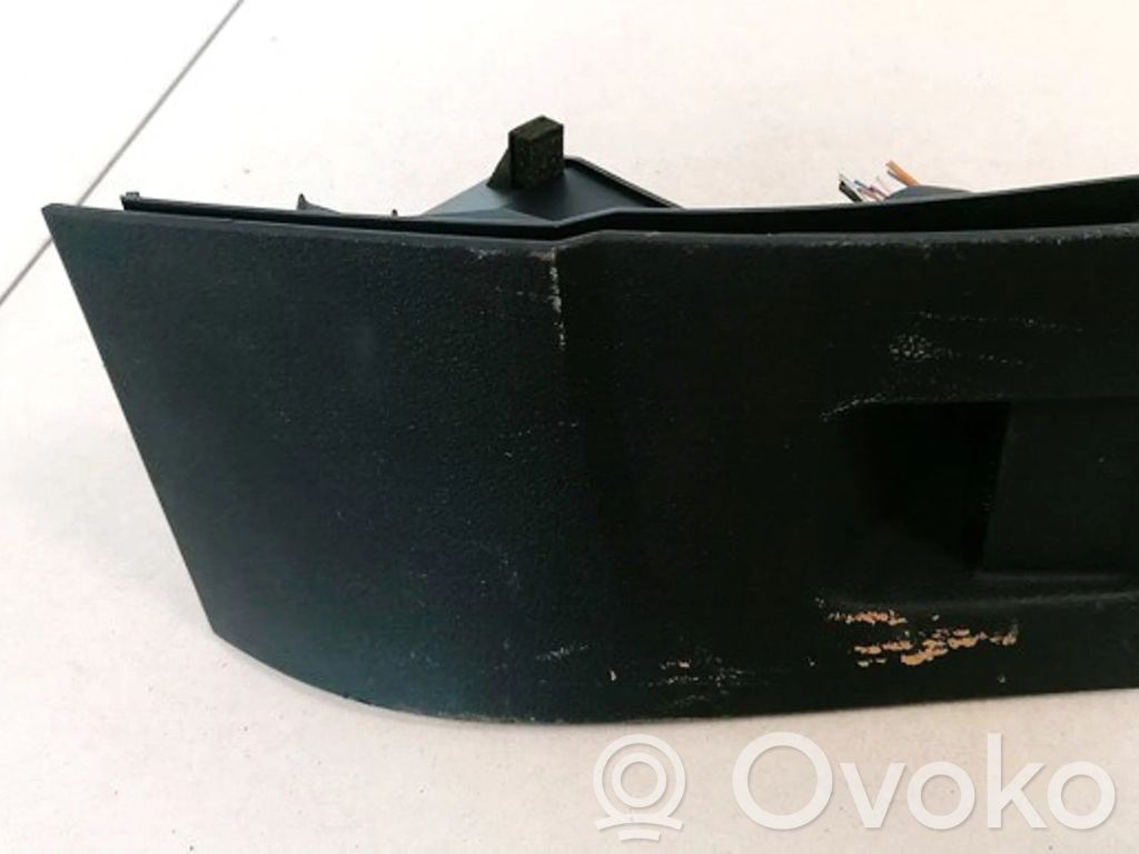 Ford Mondeo MK IV Handschuhfach