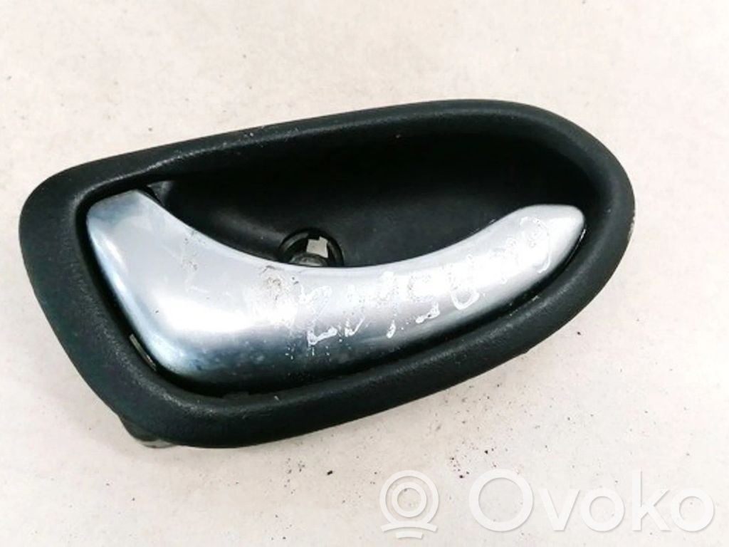Nissan Primera Maniglia interna per portiera posteriore